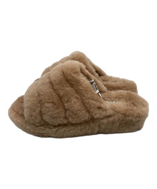 UGG（アグ）UGG (アグ) ボアサンダル ブラウン サイズ:SIZE 22cmの古着・服飾アイテム
