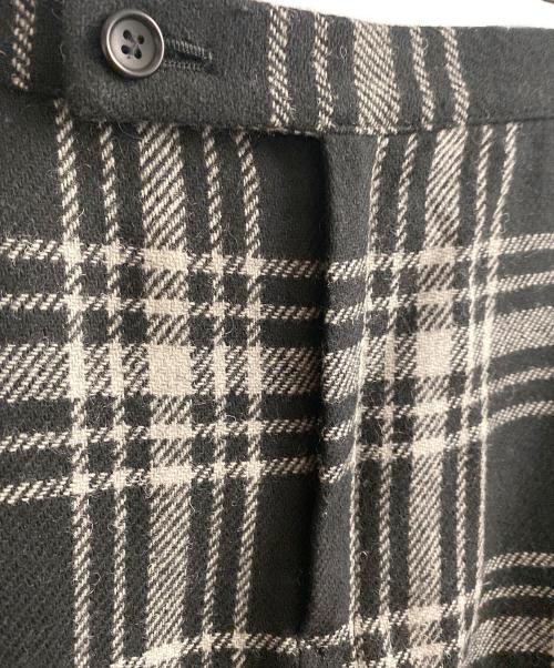 Yohji Yamamoto collections（ヨウジヤマモトコレクションズ）Yohji Yamamoto collections (ヨウジヤマモトコレクションズ) PLAID SERGE BACKSIDE SLIT SKIRT ブラック×ホワイト サイズ:1の古着・服飾アイテム
