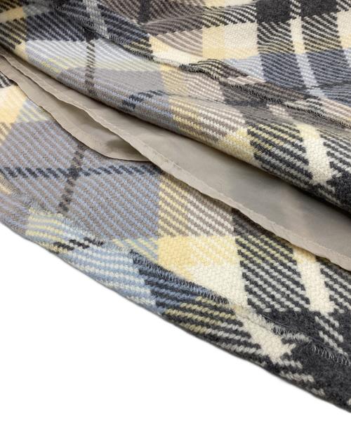 BLUE LABEL CRESTBRIDGE（ブルーレーベルクレストブリッジ）BLUE LABEL CRESTBRIDGE (ブルーレーベルクレストブリッジ) チェックミニスカート スカイブルー サイズ:38の古着・服飾アイテム