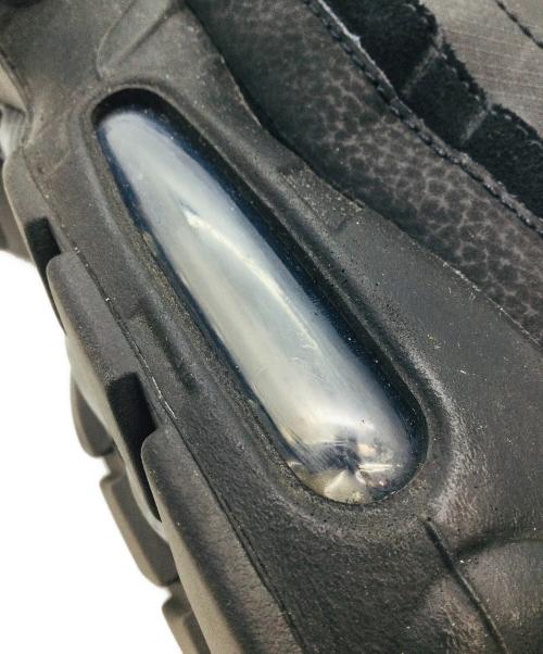 NIKE（ナイキ）NIKE (ナイキ) AIR MAX 95 ESSENTIAL ブラック サイズ:US9、UK8、EUR42.5、cm27、BR40.5、CN270(2.5)の古着・服飾アイテム