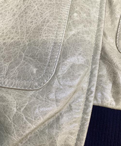 BALENCIAGA（バレンシアガ）BALENCIAGA (バレンシアガ) ゴートレザージャケット ライトグレー サイズ:38の古着・服飾アイテム