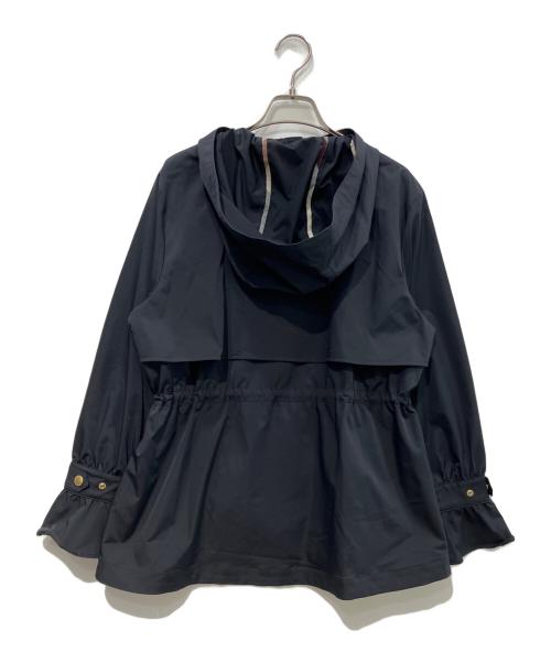 BLUE LABEL CRESTBRIDGE（ブルーレーベルクレストブリッジ）BLUE LABEL CRESTBRIDGE (ブルーレーベルクレストブリッジ) ハイマルチマットタフタマウンテンパーカー ネイビー サイズ:38の古着・服飾アイテム