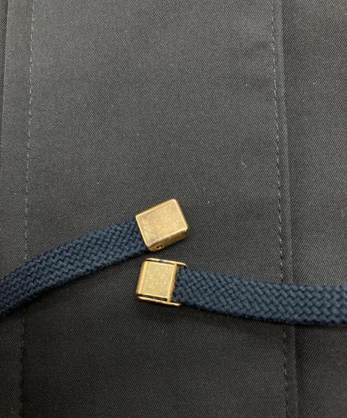 BLUE LABEL CRESTBRIDGE（ブルーレーベルクレストブリッジ）BLUE LABEL CRESTBRIDGE (ブルーレーベルクレストブリッジ) ハイマルチマットタフタマウンテンパーカー ネイビー サイズ:38の古着・服飾アイテム