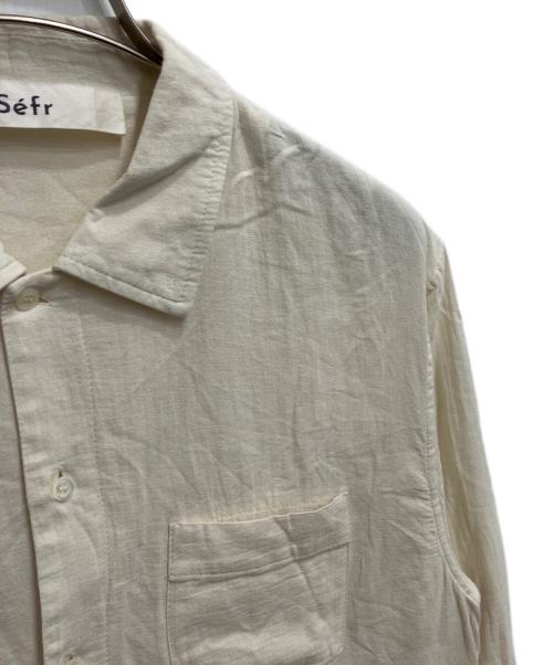 Sefr（セファ）Sefr (セファ) LEO コットンボイル シャツ アイボリー サイズ:Sの古着・服飾アイテム