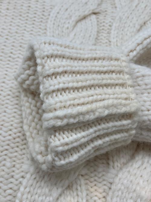 Simone Rocha（シモーネ ロシャ）Simone Rocha (シモーネ ロシャ) パール装飾ケーブルニット アイボリー サイズ:XSの古着・服飾アイテム