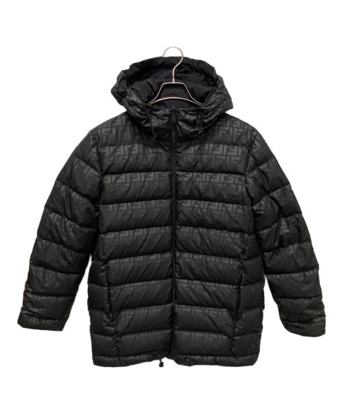 FENDI（フェンディ）FENDI (フェンディ) ズッカ柄リバーシブルダウンジャケット ブラック サイズ:38の古着・服飾アイテム