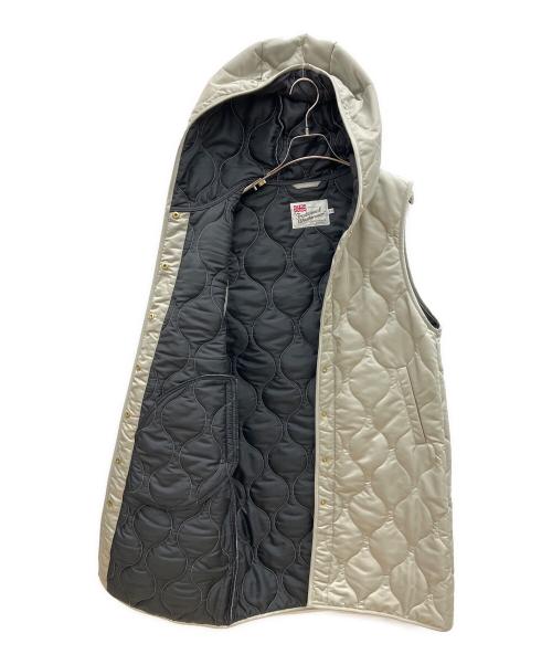 Traditional Weatherwear（トラディショナルウェザーウェア）Traditional Weatherwear (トラディショナルウェザーウェア) HAWWICK キルティングロングジレ グレー サイズ:32の古着・服飾アイテム
