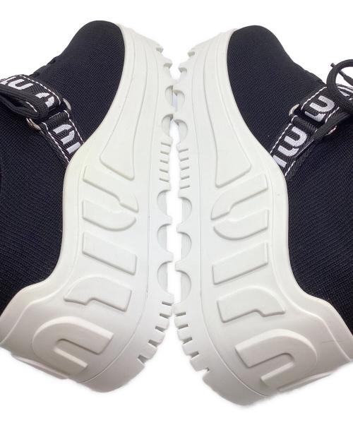 MIU MIU（ミュウミュウ）MIU MIU (ミュウミュウ) ストレッチネオプレーンファブリックスニーカー ブラック サイズ:37の古着・服飾アイテム