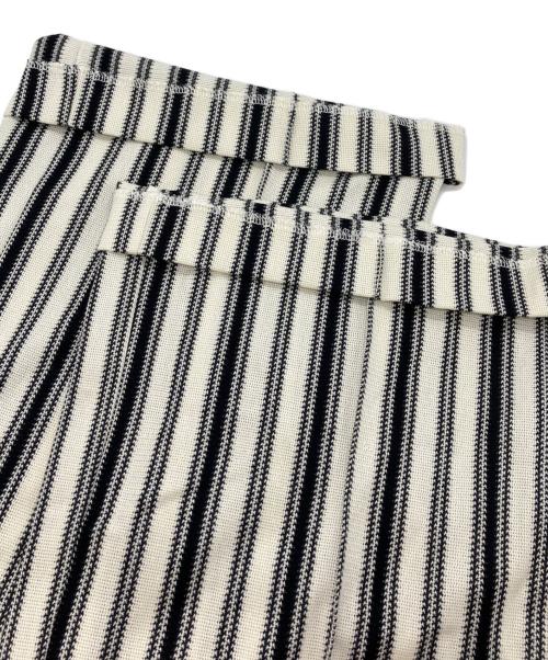 CURRENTAGE（カレンテージ）CURRENTAGE (カレンテージ) ストライプ2wayパンツ アイボリー サイズ:2の古着・服飾アイテム