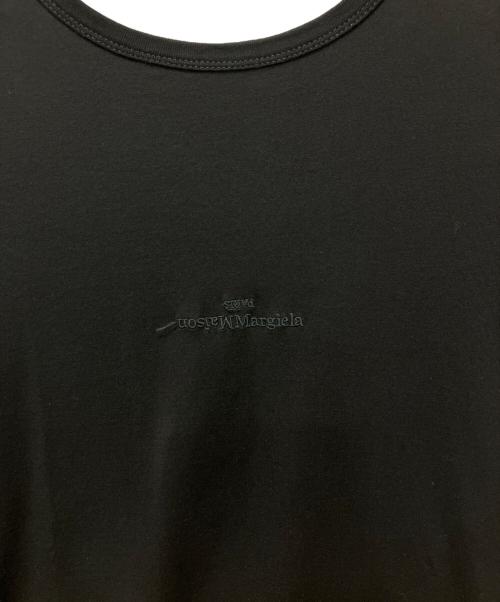 Maison Margiela（メゾンマルジェラ）Maison Margiela (メゾンマルジェラ) DISTORTED LOGO T-Shirt ブラック サイズ:48の古着・服飾アイテム