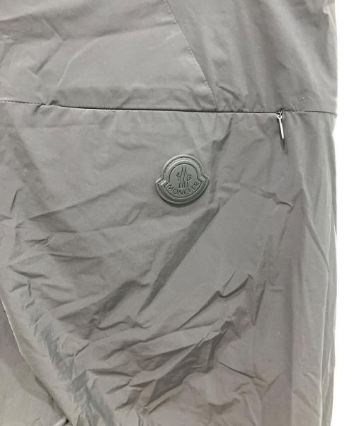 MONCLER（モンクレール）MONCLER (モンクレール) PANTALONE SPORTIVO パンツ G10912A77400 ブラック サイズ:46の古着・服飾アイテム