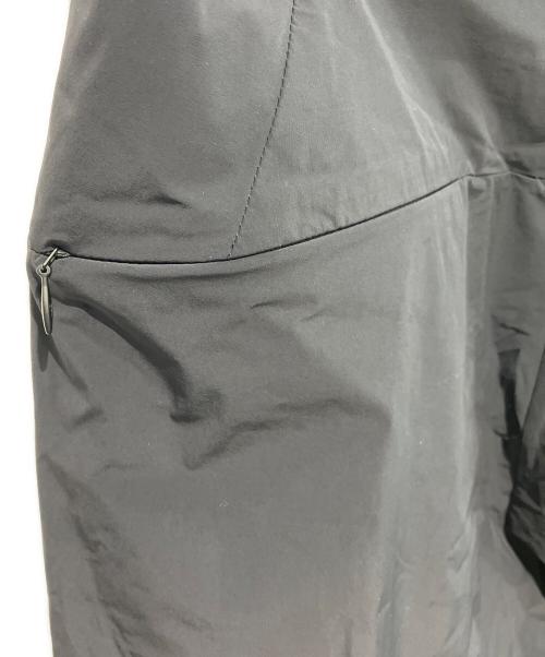 MONCLER（モンクレール）MONCLER (モンクレール) PANTALONE SPORTIVO パンツ G10912A77400 ブラック サイズ:46の古着・服飾アイテム