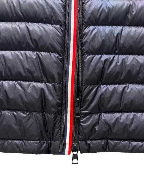 MONCLER（モンクレール）MONCLER (モンクレール) MORVAN/ダウンジャケット ネイビー サイズ:3の古着・服飾アイテム