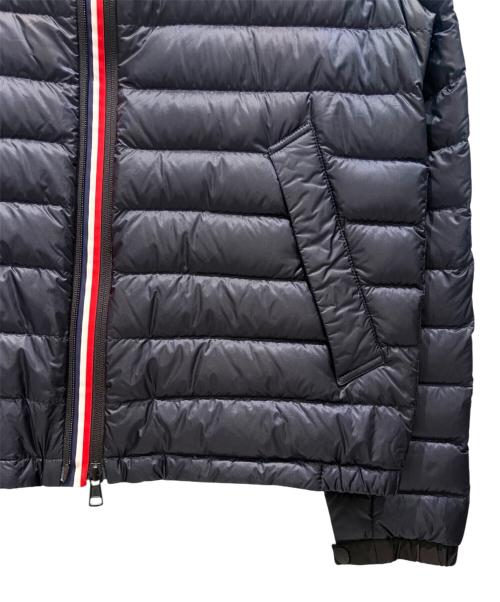 MONCLER（モンクレール）MONCLER (モンクレール) MORVAN/ダウンジャケット ネイビー サイズ:3の古着・服飾アイテム