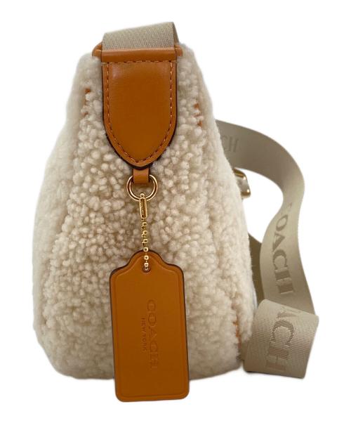 COACH（コーチ）COACH (コーチ) ペース ショルダー バッグ アイボリー 未使用品の古着・服飾アイテム