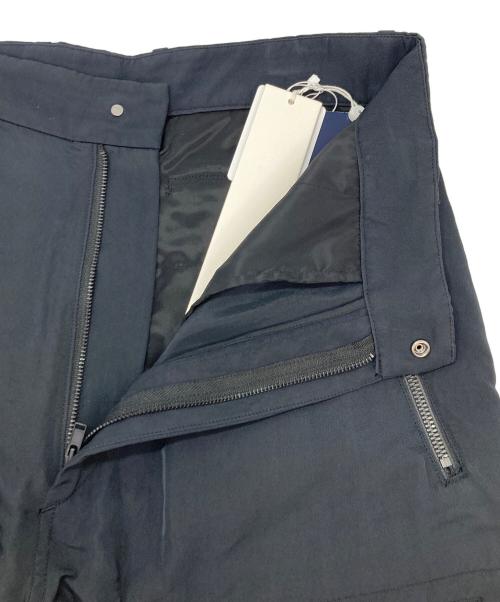 BLURHMS（ブラームス）blurhms (ブラームス) RAYON NYLON SILK MECHANIC PANTS ブラック サイズ:2 未使用品の古着・服飾アイテム