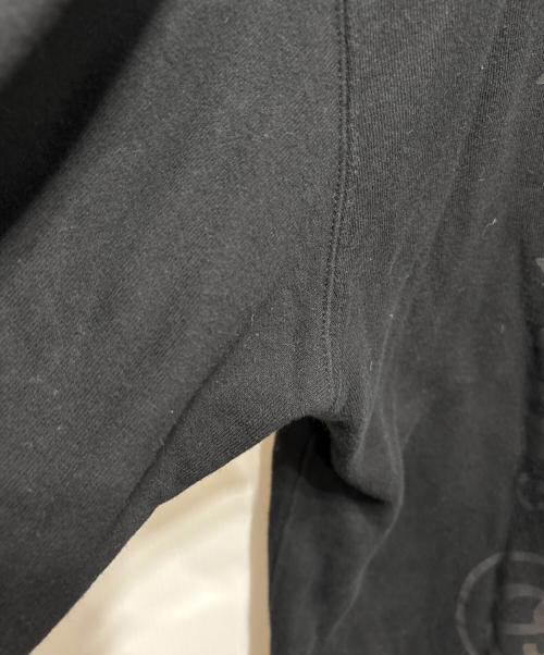 COMME des GARCONS BLACKMARKET（コムデギャルソンブラックマーケット）COMME des GARCONS BLACKMARKET (コムデギャルソンブラックマーケット) stussy (ステューシー) プルオーバーパーカー ブラック サイズ:XXLの古着・服飾アイテム