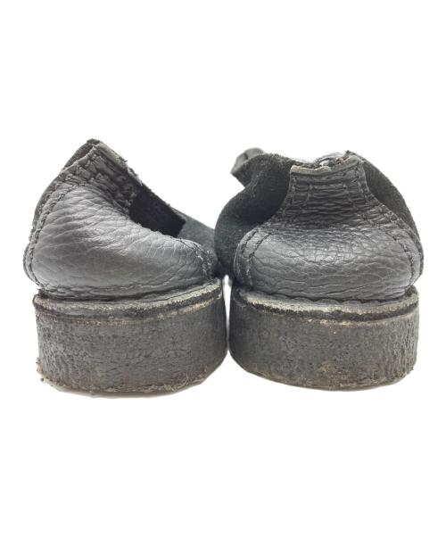 CLARKS（クラークス）CLARKS (クラークス) スウェードシューズ ブラック サイズ:25.5cmの古着・服飾アイテム