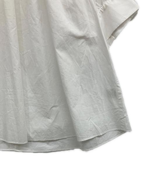 CLANE（クラネ）CLANE (クラネ) スタンドアップカラーギャザートップス ホワイト サイズ:SIZE1の古着・服飾アイテム