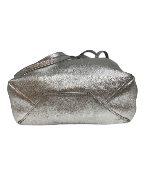 CELINE（セリーヌ）CELINE (セリーヌ) バーティカルカバ スモール シルバーの古着・服飾アイテム