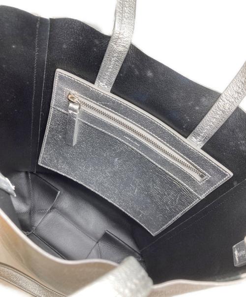 CELINE（セリーヌ）CELINE (セリーヌ) バーティカルカバ スモール シルバーの古着・服飾アイテム