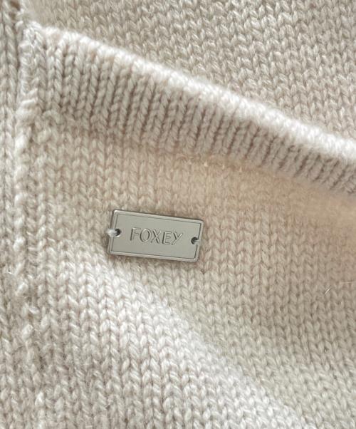 FOXEY（フォクシー）FOXEY (フォクシー) ファーフーディストール ベージュ サイズ:-の古着・服飾アイテム