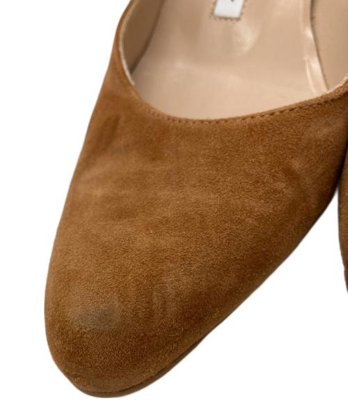 Manolo Blahnik（マノロブラニク）Manolo Blahnik (マノロブラニク) スウェードパンプス ブラウン サイズ:35の古着・服飾アイテム