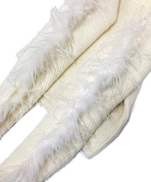 Estella.K（エステラケー）Estella.K (エステラケー) フェザートリムニットプルオーバー ホワイト サイズ:Fの古着・服飾アイテム