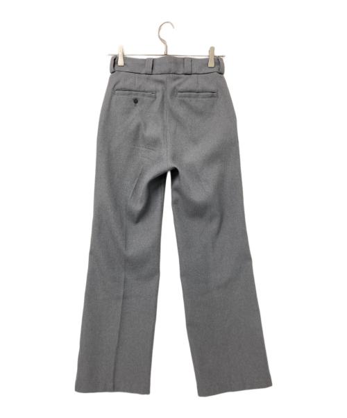 THE SHINZONE（ザ シンゾーン）THE SHINZONE (ザ シンゾーン) CENTER PRESS PANTS グレー サイズ:32の古着・服飾アイテム