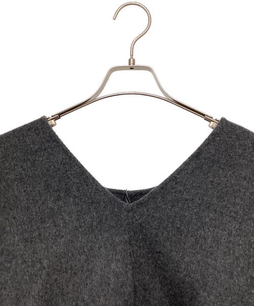 ORR（オル）ORR (オル) ストール付ウールプルオーバー グレー サイズ:XS 未使用品の古着・服飾アイテム