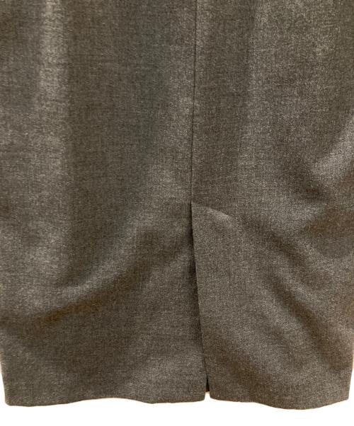 VERMEIL par iena（ヴェルメイユ パー イエナ）VERMEIL par iena (ヴェルメイユ パー イエナ) P/Ryツイルウエストシェイプ パフスリーブワンピース グレー サイズ:36の古着・服飾アイテム