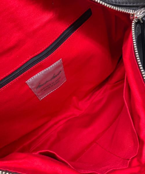 kawa-kawa（カワカワ）kawa-kawa (カワカワ) 【wet】hatomeボディバッグLサイズ ブラックの古着・服飾アイテム