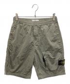 STONE ISLANDストーンアイランド）の古着「Nylon Metal Econyl ショートパンツ」｜グレー