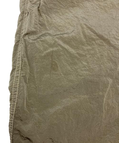 STONE ISLAND（ストーンアイランド）STONE ISLAND (ストーンアイランド) Nylon Metal Econyl ショートパンツ グレー サイズ:30の古着・服飾アイテム