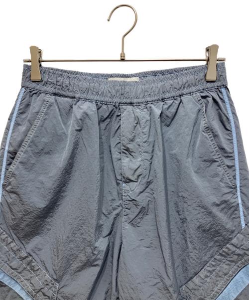 STONE ISLAND（ストーンアイランド）STONE ISLAND (ストーンアイランド) Nylon Metal Econyl ショートパンツ ブルー サイズ:29の古着・服飾アイテム