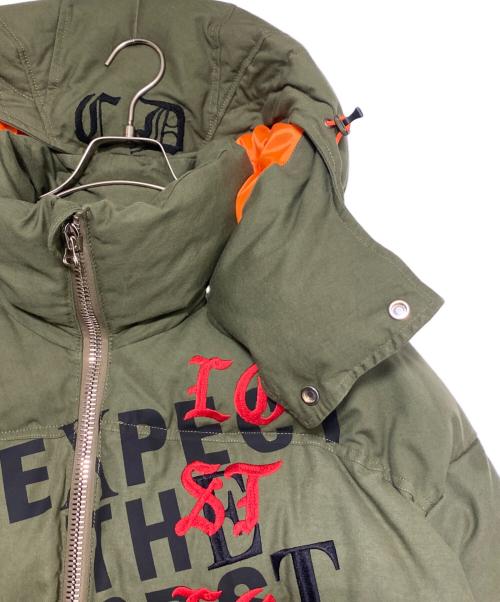 READYMADE（レディメイド）READYMADE (レディメイド) Cali Thornhill DeWitt (カリ ソーンヒル デウィット) DOWN JACKET オリーブ サイズ:1の古着・服飾アイテム