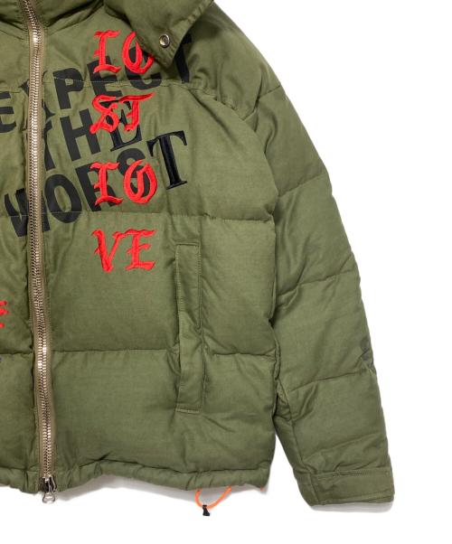 READYMADE（レディメイド）READYMADE (レディメイド) Cali Thornhill DeWitt (カリ ソーンヒル デウィット) DOWN JACKET オリーブ サイズ:1の古着・服飾アイテム