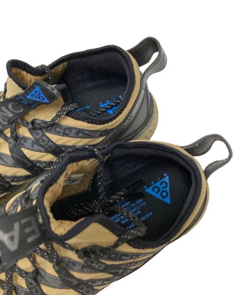 NIKE ACG（ナイキエーシージー）NIKE ACG (ナイキエーシージー) スニーカー ベージュ サイズ:27.5㎝の古着・服飾アイテム