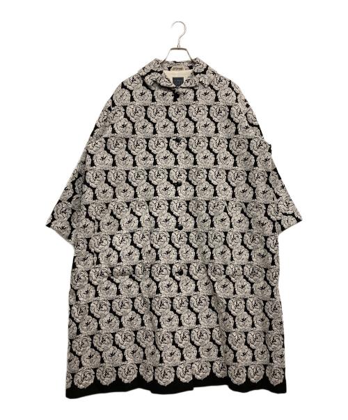 mina perhonen（ミナ ペルホネン）mina perhonen (ミナ ペルホネン) flair コート ブラック×ホワイト サイズ:38の古着・服飾アイテム