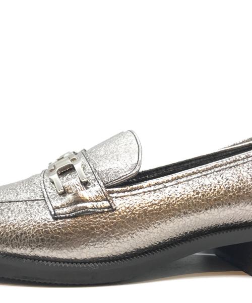 DIANA（ダイアナ）DIANA (ダイアナ) スクエアビットローファー シルバー サイズ:24cmの古着・服飾アイテム