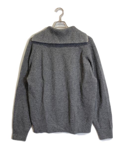maison kitsune（メゾンキツネ）MAISON KITSUNE (メゾンキツネ) ボールドフォックスヘッド ハーフジップニット グレー サイズ:Mの古着・服飾アイテム