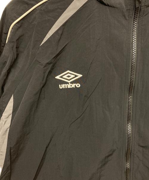 UMBRO（アンブロ）UMBRO (アンブロ) PUBLUX (パブリュクス) ナイロンジャケット ブラック サイズ:Mの古着・服飾アイテム