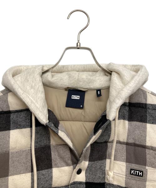 KITH（キス）KITH (キス) Sterling Quilted Shirt Puffer アイボリー サイズ:Sの古着・服飾アイテム