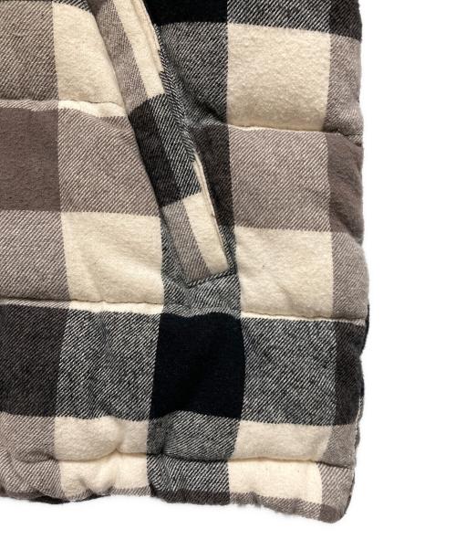 KITH（キス）KITH (キス) Sterling Quilted Shirt Puffer アイボリー サイズ:Sの古着・服飾アイテム