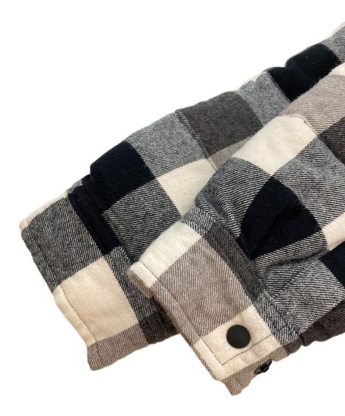 KITH（キス）KITH (キス) Sterling Quilted Shirt Puffer アイボリー サイズ:Sの古着・服飾アイテム