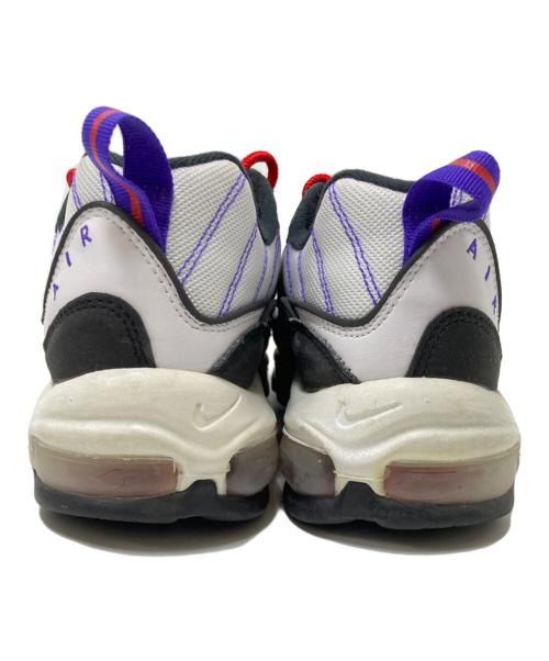 NIKE（ナイキ）NIKE (ナイキ) ローカットスニーカー ホワイト×ブラック サイズ:25.5cmの古着・服飾アイテム