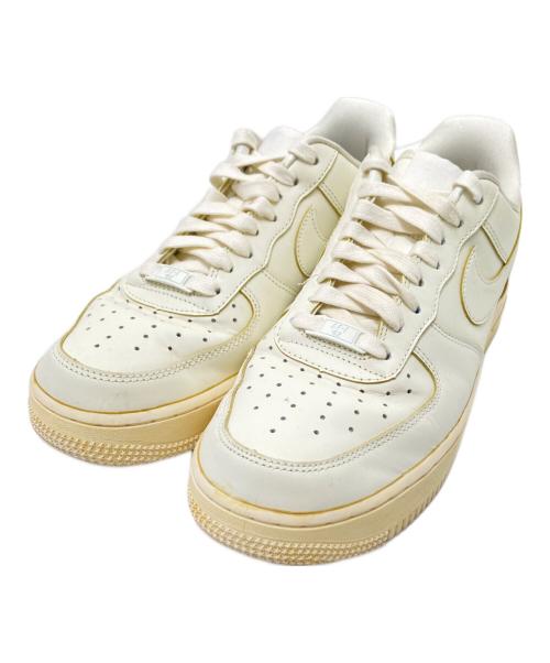 NIKE（ナイキ）NIKE (ナイキ) ローカットスニーカー ホワイト サイズ:25.5cmの古着・服飾アイテム