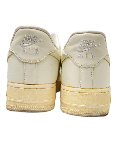 NIKE（ナイキ）NIKE (ナイキ) ローカットスニーカー ホワイト サイズ:25.5cmの古着・服飾アイテム