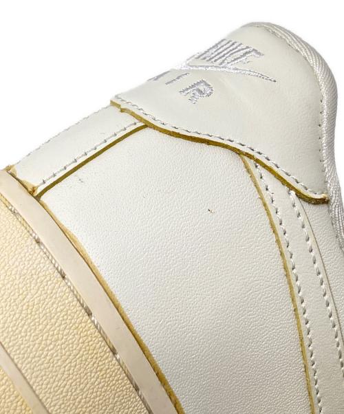 NIKE（ナイキ）NIKE (ナイキ) ローカットスニーカー ホワイト サイズ:25.5cmの古着・服飾アイテム