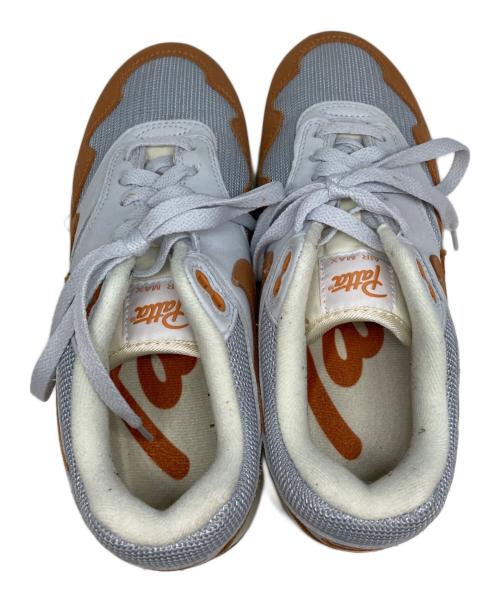 NIKE（ナイキ）NIKE (ナイキ) ローカットスニーカー オレンジ サイズ:25.5の古着・服飾アイテム